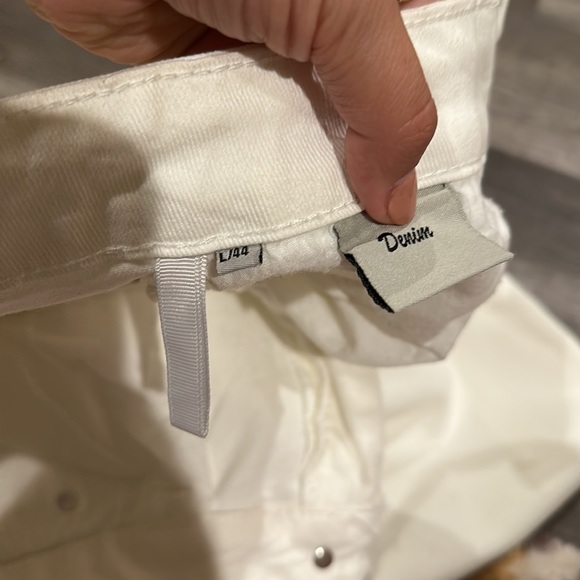 White flare cropped jeans - Picture 3 of 3